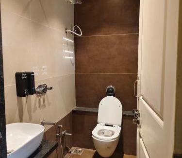 Aundha Nagnath Cabin | Hotel Rudra Residency