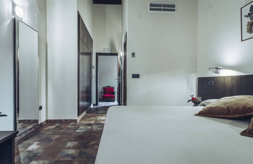 Calderon Hotel | Hotel Rural Pago de Tharsys