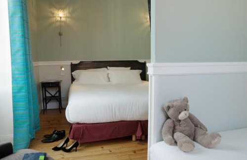 Biarritz City Centre Hotel | Hotel Saint Julien