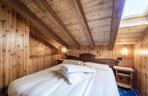 Antagnod Hotel | Hotel Santa San