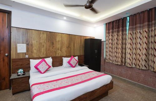 Jangpura Hotel | Hotel Satwah Palace 10 Minute Away Distance Nizamuddin Railway Station