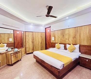 Jangpura Hotel | Hotel Satwah Palace 10 Minute Away Distance Nizamuddin Railway Station