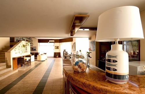 Nettuno Hotel | Hotel Scacciapensieri