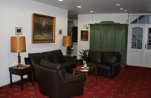 Gartow Hotel | Hotel Seeblick Garni