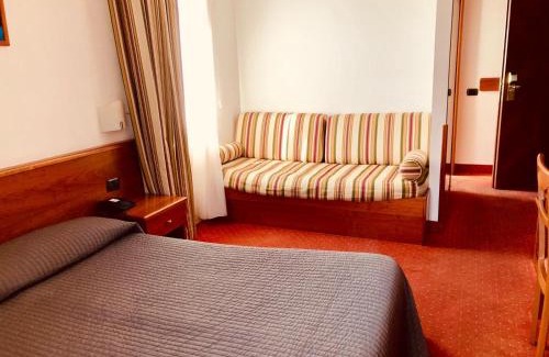 Gazzaniga Hotel | Hotel Serenella