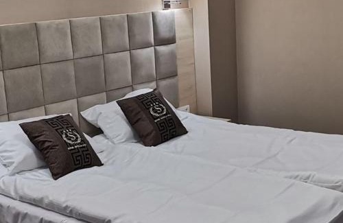 Belsk Duzy Hotel | Hotel Sevilla Gold