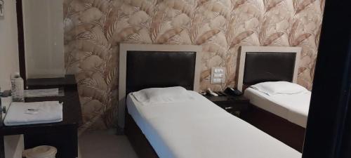 Ahmednagar Hotel | Hotel Shades of Royal