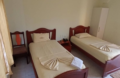 Esmeraldas Hotel | HOTEL SHEKINAH INTERNACIONAL