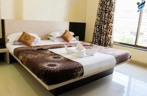 Shirdi Hotel | HOTEL Shradha! Saburi! Near Shri Sai Baba Temple - Free Wi-fi And Parking Facilities- A Top Rated Hotel In Shirdi