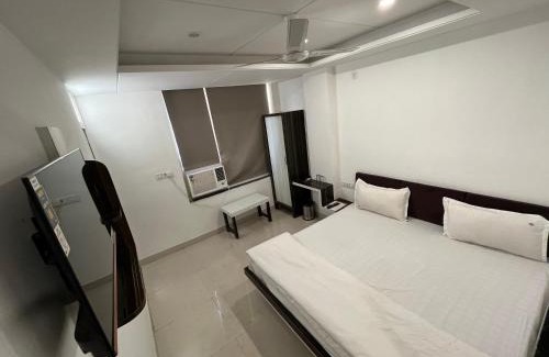Kota Hotel | Hotel Shree A unit of THC Group