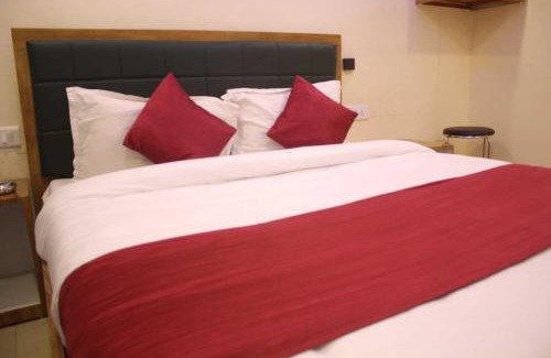 Goregaon West Hotel | Hotel Siddharth Residency- Siddharth Nagar, Goregaon West