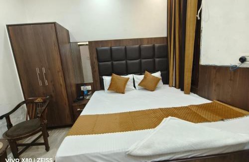 Panipat House | Hotel Silver Star Opp Old Bus Stand Panipat