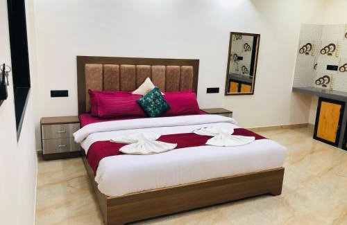 Calangute Hotel | Hotel Small Daddy INN