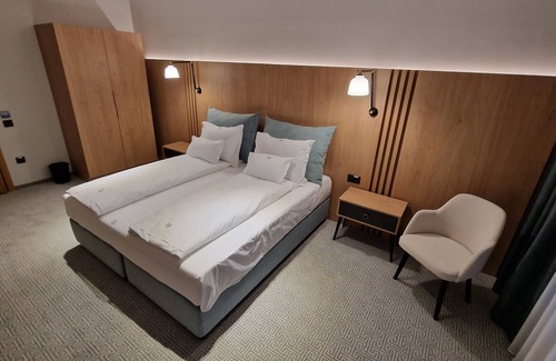 Halchiu Hotel | Hotel Sorin Mihai
