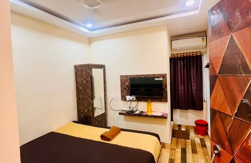 Railway New Colony Hotel | Hotel Star Inn