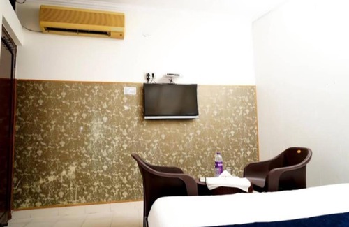 Sector 42 Hotel | Hotel Star Welcome