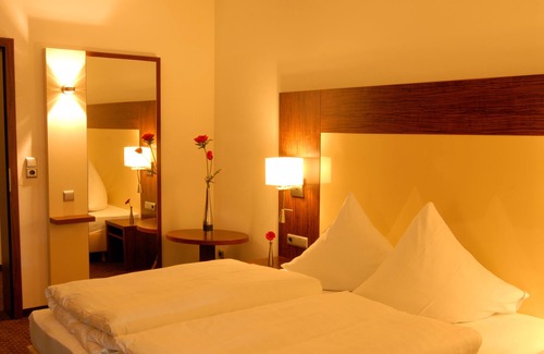 Roedermark Hotel | Hotel Sterkel