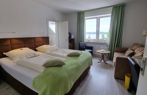 Schleswig Hotel | Hotel Strandhalle