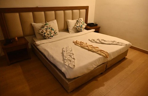 Bhubaneshwar Hotel | HOTEL SUN GREEN