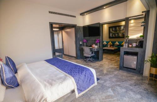 Bareilly Hotel | Hotel Swarn Towers