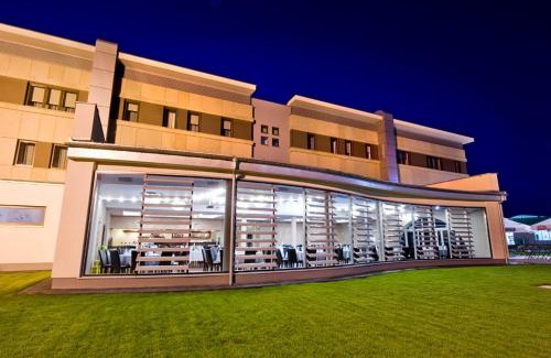 Osjakow Hotel | Hotel Symfonia Osjaków