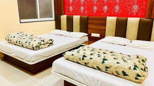 Omkareshwar Hotel | Hotel Tanish