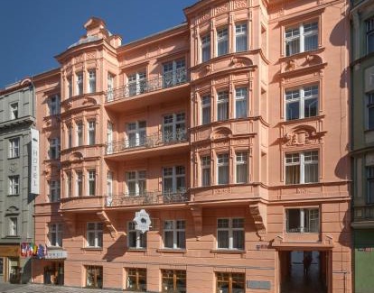 Vinohrady Hotel | Hotel Taurus