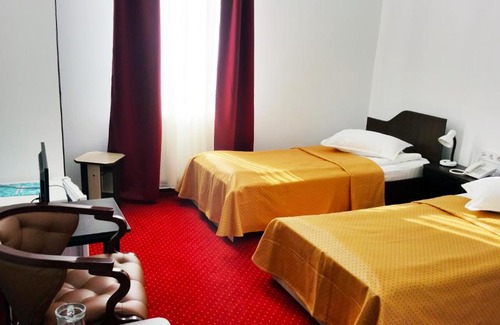 Caciulata Hotel | Hotel Teilor