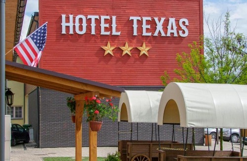 Zory Hotel | Hotel Texas*