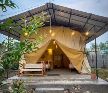 Sauraha Hotel | Hotel Tharu Garden, Sauraha