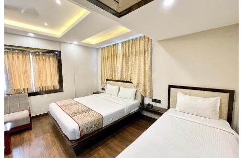 Puri Hotel | HOTEL THE A 1 STAY Near Sea Beach - Fully Air Conditioning Luxuary Room-Resturant-Lift & Parking Facilities - Luxuary Hotel In PUri
