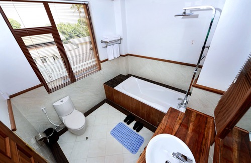 Hsipaw Hotel | Hotel Thipaw