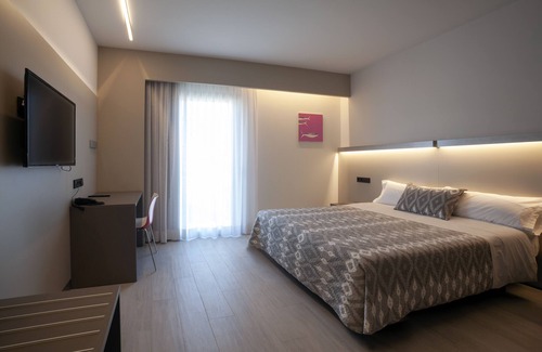 La Jonquera Hotel | Hotel Tramuntana