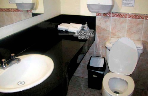 San Miguel Hotel | Hotel Tropico Inn