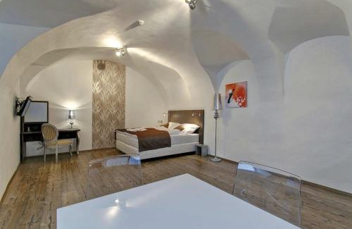 Ceske Budejovice Apartment | Hotel U Tří hrušek suites & apartments