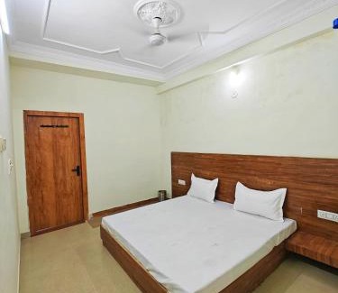 Kota Hotel | Hotel umar palace