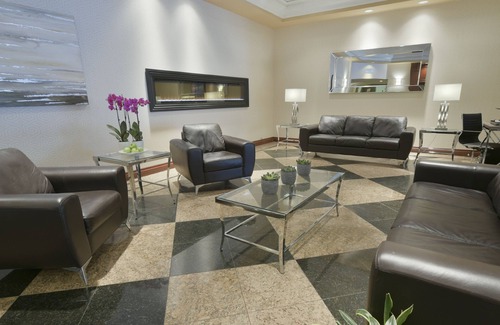 Mercier-Hochelaga-Maisonneuve Hotel | Hotel Universel Montreal