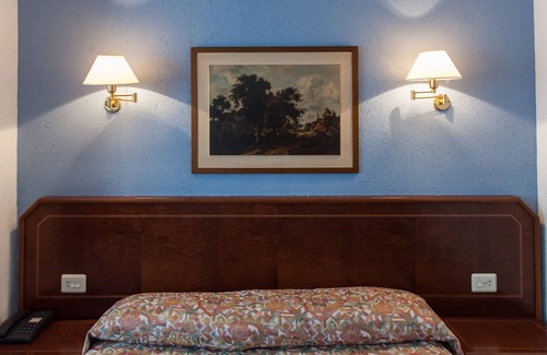 Eibar Hotel | Hotel Unzaga Plaza