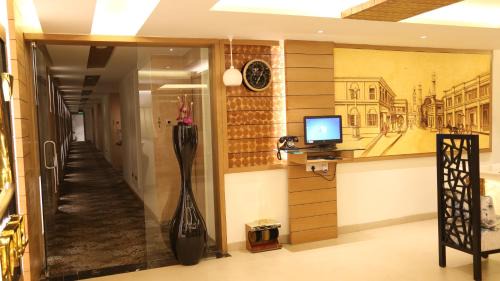 Auli Hotel | HOTEL V