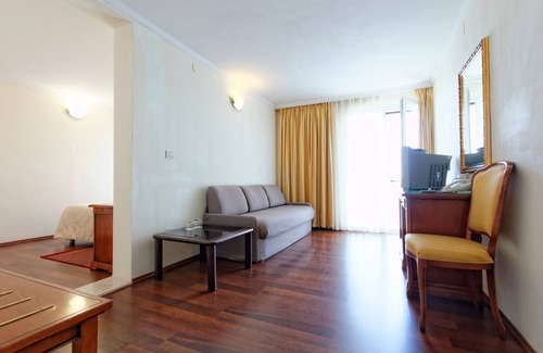 Seget Donji Hotel | Hotel Val All Inclusive