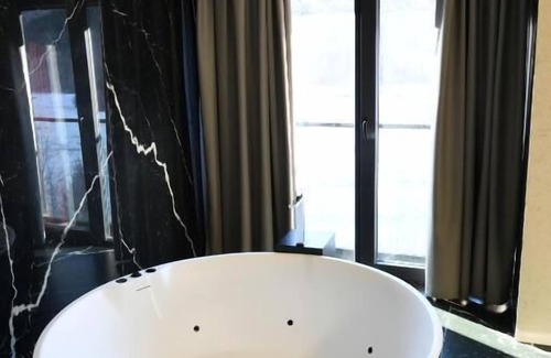 Kukes County Hotel | Hotel Valbor