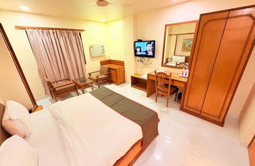 Navrangpura Hotel | Hotel Vice President - Navrangpura, Ahmedabad
