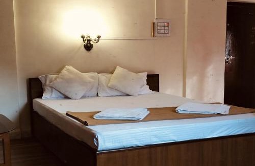 Vajreshwari Hotel | Hotel Vijay Palace Lodging Boarding