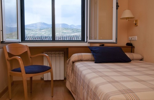 Ayerbe Hotel | Hotel Villa de Ayerbe
