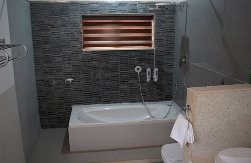Chittur Hotel | Hotel Vintage Palace