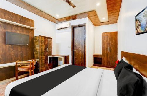 Sector 51 Hotel | Hotel Viraj