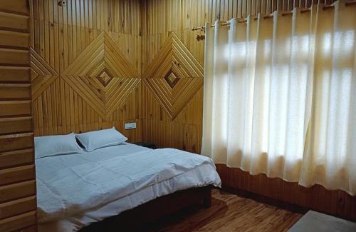 Munsyari Hotel | Hotel Vishal & Restaurant