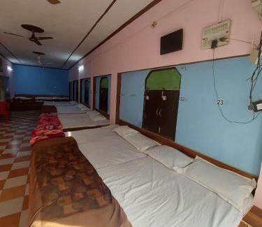 Mathura House | Hotel Vrindavan Near Vrindavan