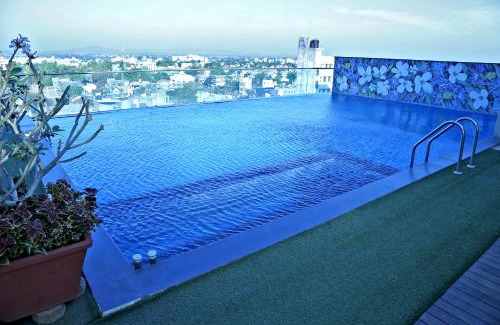 Kolhapur Hotel | Hotel Vrishali Executive