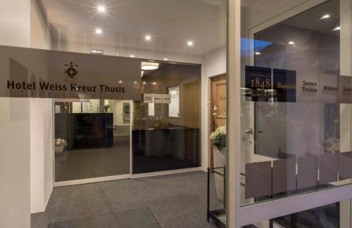 Thusis Hotel | Hotel Weiss Kreuz